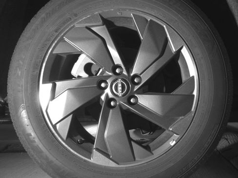 Used 2025 Nissan Rogue SV FWD image 15