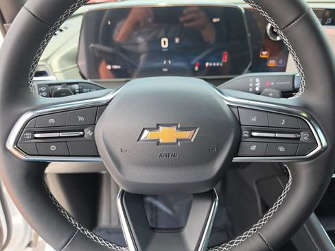 New 2026 Chevrolet Traverse LT w/ Driver Confidence Package FWD image 34
