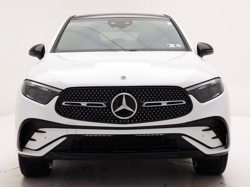 Used 2025 Mercedes-Benz GLC 300 4MATIC image 5