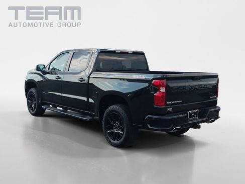 Used 2024 Chevrolet Silverado 1500 Custom Trail Boss AWD/4WD image 5