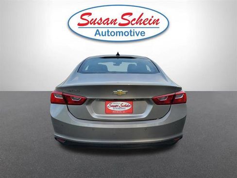 Used 2022 Chevrolet Malibu LS w/ Driver Confidence Package II image 25