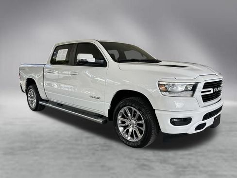 Used 2023 RAM 1500 Laramie AWD/4WD image 2