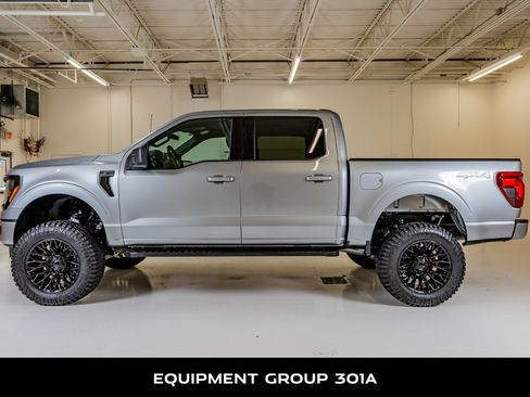 Used 2026 Ford F150 XLT w/ XLT Black Appearance Package AWD/4WD image 5