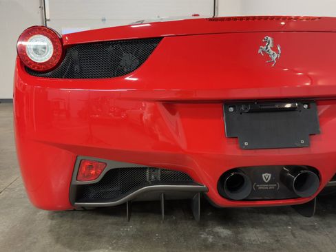Used 2011 Ferrari 458 Italia Coupe image 14