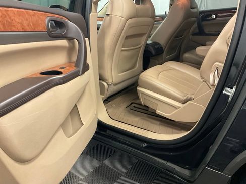 Used 2012 Buick Enclave Leather AWD/4WD image 25