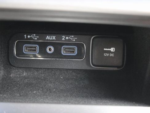 Used 2020 Jeep Grand Cherokee Overland image 10