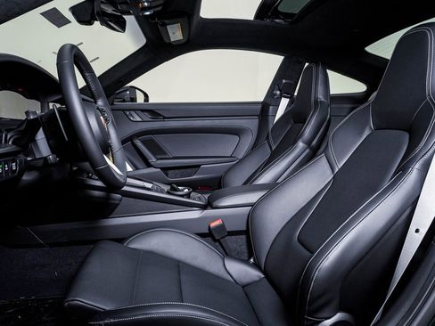 New 2026 Porsche 911 Carrera 4 GTS image 5