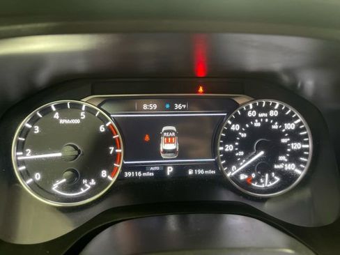 Used 2025 Nissan Rogue SV AWD/4WD image 15