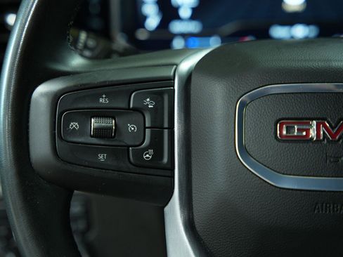 Used 2025 GMC Sierra 1500 SLT AWD/4WD image 45
