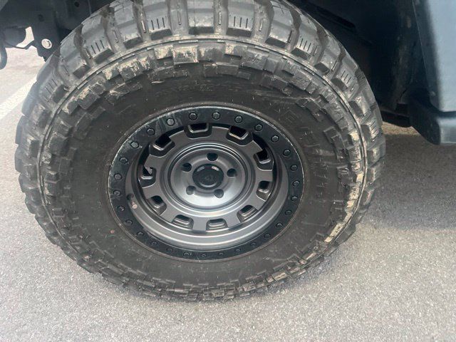 Used 2014 Jeep Wrangler Unlimited Sport w/ Quick Order Package 24S AWD/4WD image 17