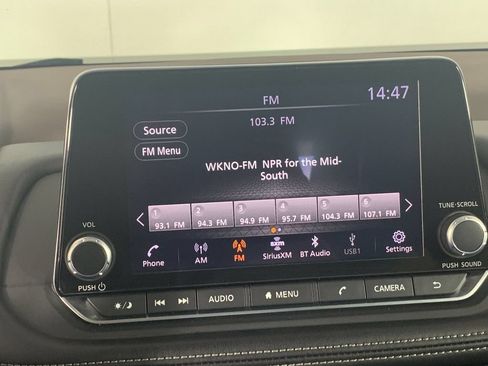 Used 2023 Nissan Rogue SV w/ SV Premium B Package FWD image 26