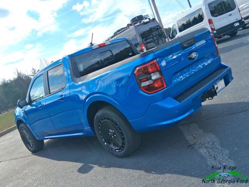 New 2025 Ford Maverick Lobo image 28