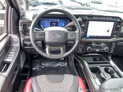 Used 2023 Ford F250 Lariat w/ Lariat Ultimate Package AWD/4WD image 3