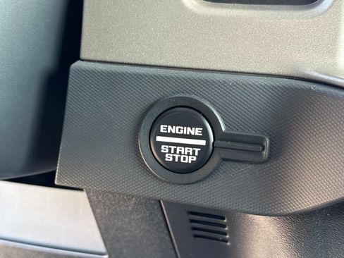 Used 2024 Ford Bronco Raptor AWD/4WD image 28