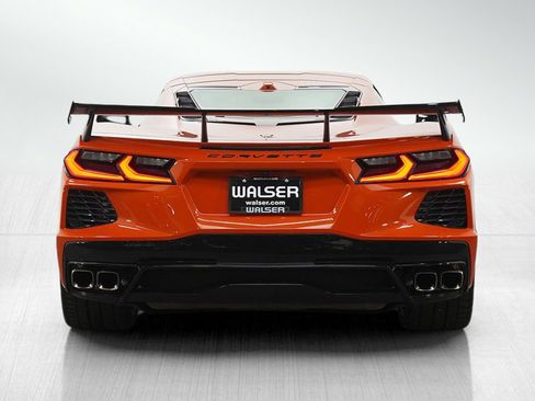 Used 2021 Chevrolet Corvette Stingray Premium Cpe w/ Z51 Performance Package image 4