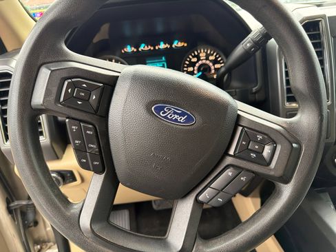 Used 2018 Ford F150 XLT RWD image 14