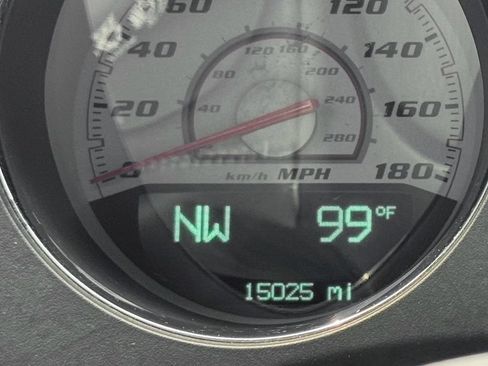 Used 2012 Dodge Challenger SRT8 RWD image 18