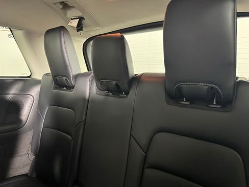 Used 2023 Nissan Pathfinder Platinum AWD/4WD image 30