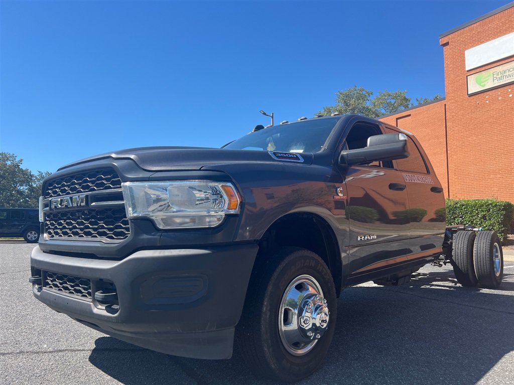 Used 2022 RAM 3500 Tradesman AWD/4WD image 1