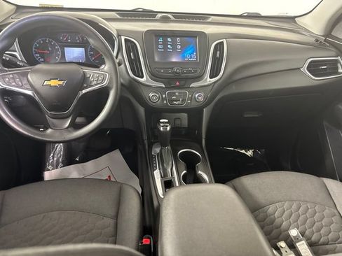 Used 2018 Chevrolet Equinox LT FWD image 21