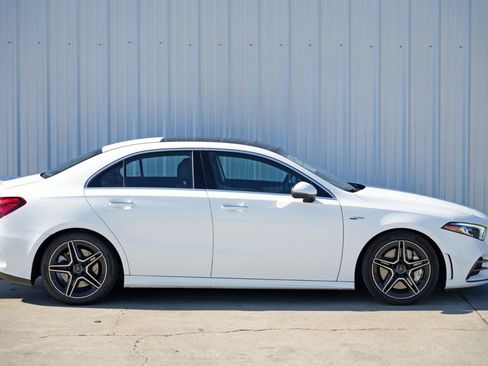 Used 2021 Mercedes-Benz A 35 AMG 4MATIC image 53