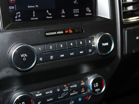Used 2019 Ford Expedition Limited w/ Equipment Group 301A RWD image 44