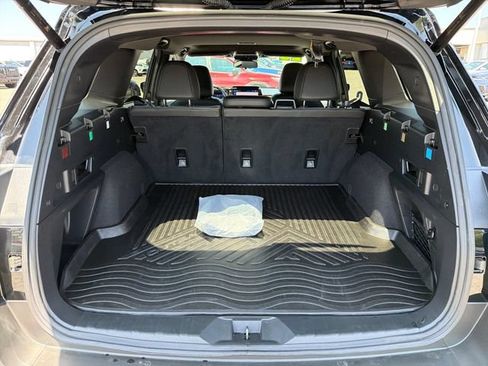 Certified 2026 Subaru Outback Premium AWD/4WD image 29