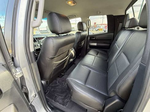 Used 2012 Toyota Tundra 4x4 Double Cab image 6