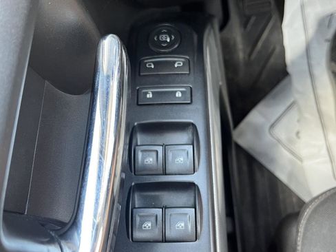 Used 2018 Chevrolet Silverado 1500 LT w/ All Star Edition AWD/4WD image 11