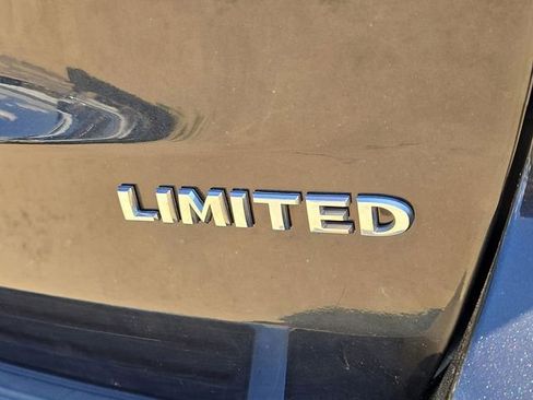 Used 2015 Jeep Grand Cherokee Limited AWD/4WD image 29