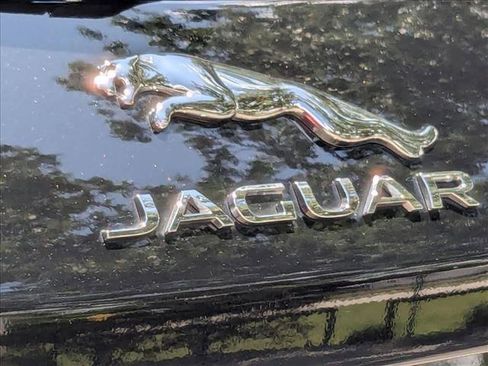 Used 2020 Jaguar F-PACE R-Sport AWD/4WD image 18