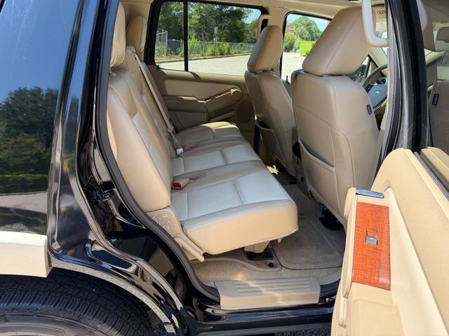 Used 2010 Ford Explorer Eddie Bauer AWD/4WD image 17