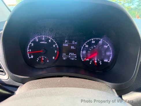 Used 2021 Hyundai Accent SE FWD image 19