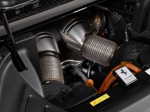 Used 2025 Ferrari 296 GTS RWD image 20