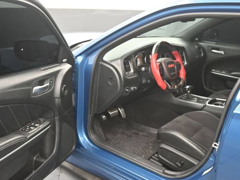 Used 2021 Dodge Charger Scat Pack w/ Plus Group RWD image 10
