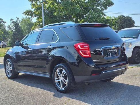 Used 2017 Chevrolet Equinox Premier w/ Enhanced Convenience Package FWD image 7