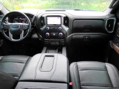 Used 2020 GMC Sierra 1500 Denali w/ Denali Ultimate Package RWD image 13