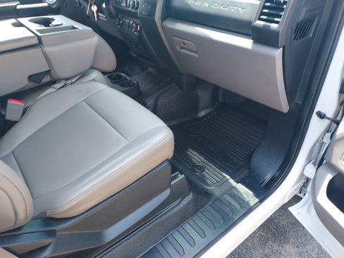 Used 2019 Ford F350 XL w/ Power Equipment Group AWD/4WD image 15