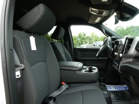 New 2026 RAM 5500 Tradesman AWD/4WD image 9