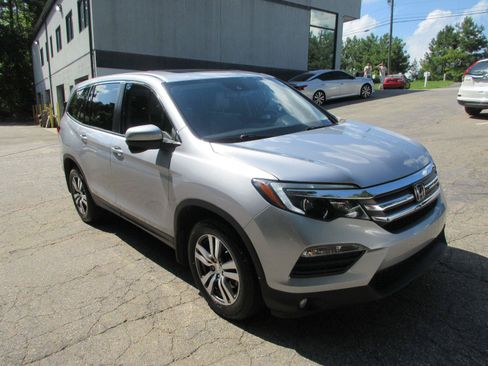 Used 2018 Honda Pilot EX-L image 3