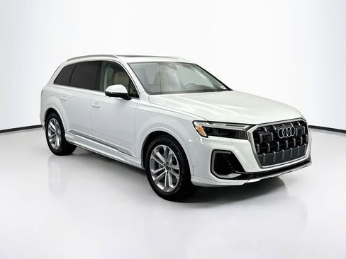 Used 2026 Audi Q7 3.0T Premium Plus w/ Premium Plus Package image 4