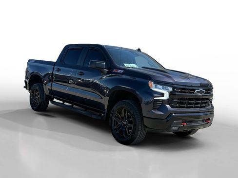 Used 2022 Chevrolet Silverado 1500 LT Trail Boss w/ Protection Package AWD/4WD image 7