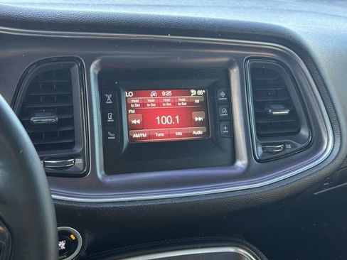 Used 2016 Dodge Challenger SXT w/ Driver Convenience Group image 23