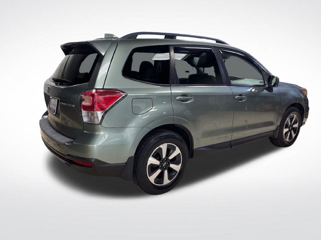 Used 2018 Subaru Forester 2.5i Premium AWD/4WD image 5
