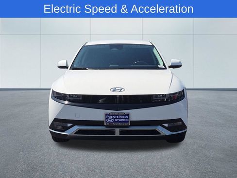 Used 2024 Hyundai Ioniq 5 SEL RWD image 2