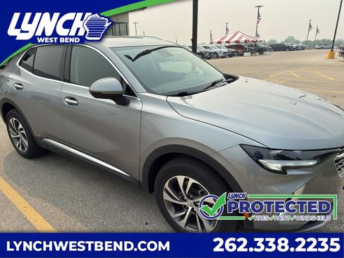 Used 2023 Buick Envision Essence AWD/4WD image 1
