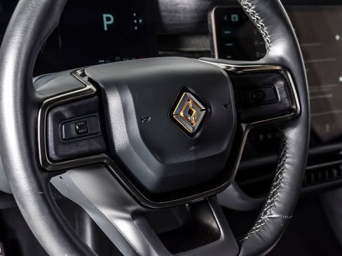 Used 2024 Rivian R1S Adventure AWD/4WD image 15