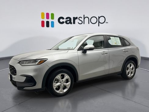 Used 2024 Honda HR-V LX image 1
