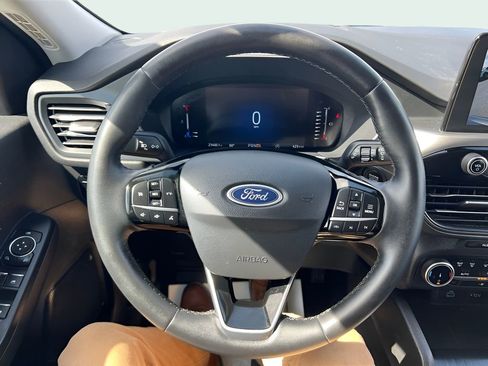 Used 2023 Ford Escape Active image 25