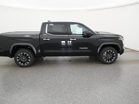 New 2026 Toyota Tundra Limited AWD/4WD image 14